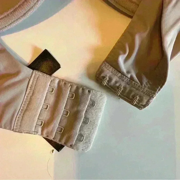 Natori Smooth Full Coverage Bra in Taupe, 36DDD, GUC - Please review photos - Picture 4 of 6